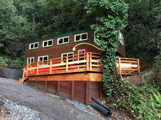 Molecule tiny homes