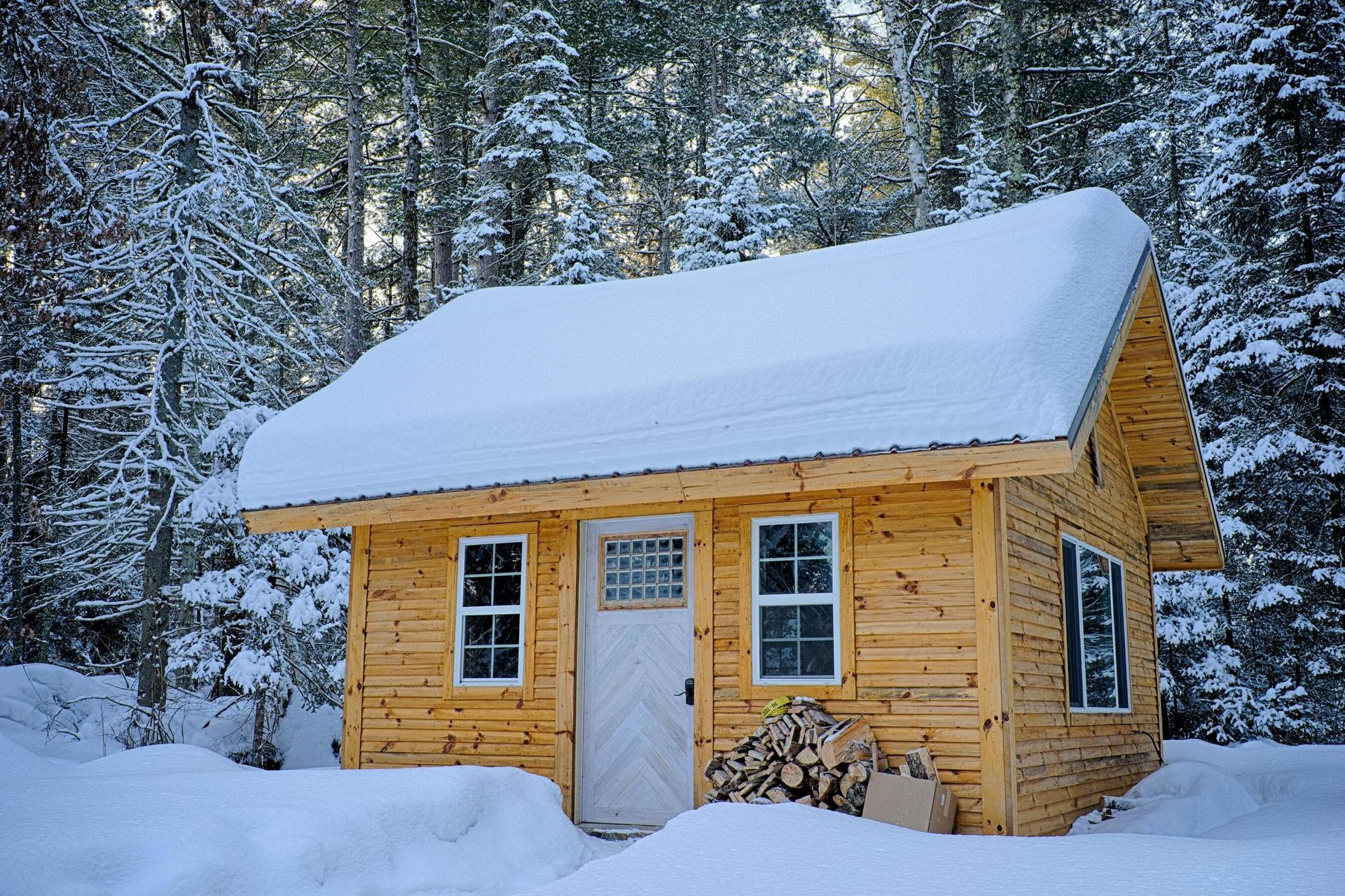 The Ultimate Guide to Tiny House Heaters