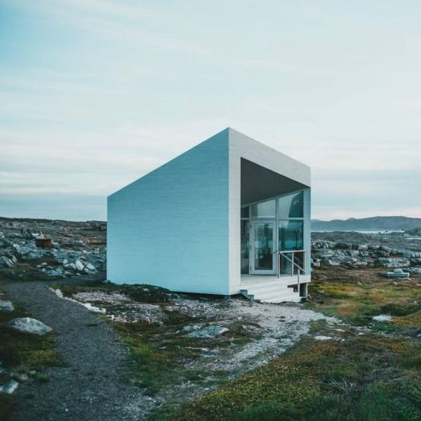 The Minimalist's Guide to Wealth: Owning Less, Holding Value